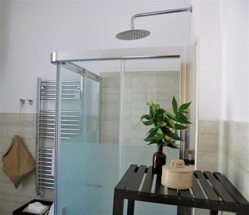 Duchi Di Castro Chic Apartment Roma Ngoại thất bức ảnh