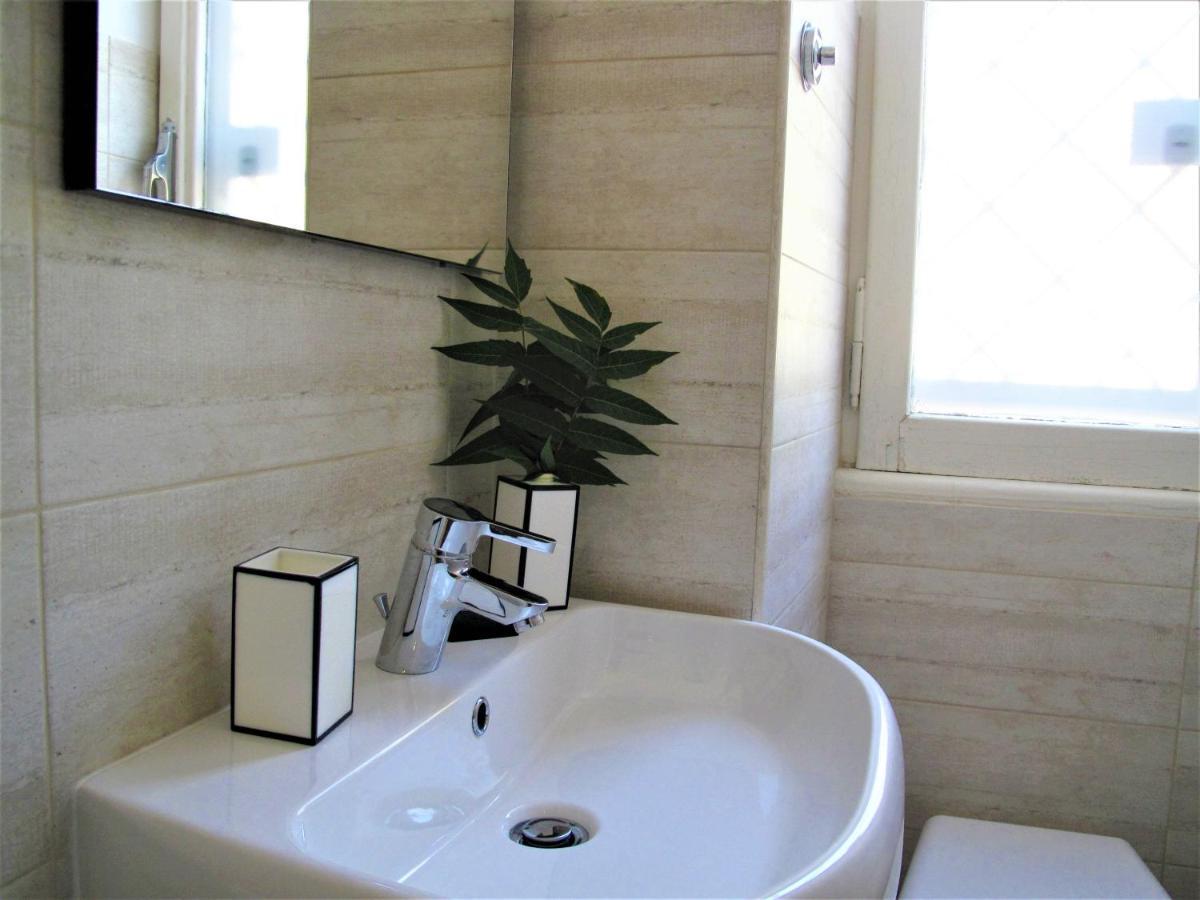 Duchi Di Castro Chic Apartment Roma Ngoại thất bức ảnh